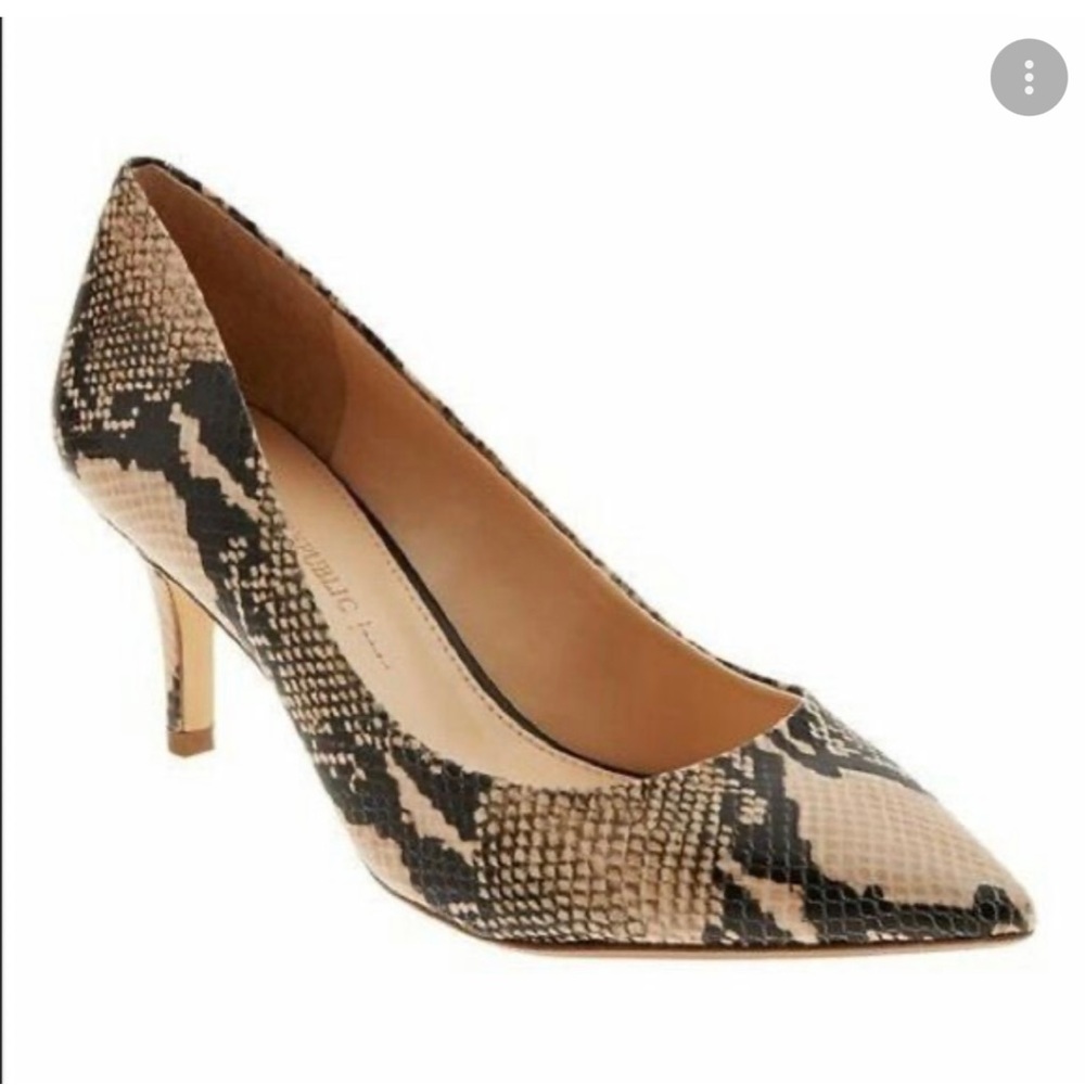 Banana Republic Kinsley heels